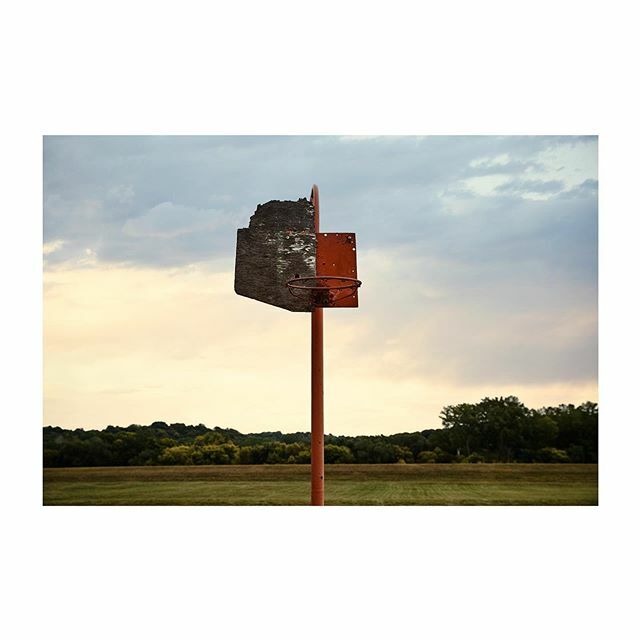 paulnords's tweet photo. US of HOOPS - Iowa
#usofhoops
#basketball
#bball
#ballislife
#seriousbasketball
#hoops
#hoopdreams
#shootinghoops
#iowa
#iowahoops
#travelphotography https://t.co/8iVLVr7iDc