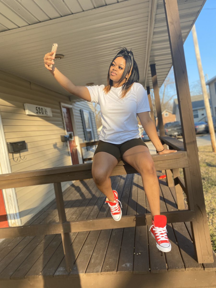 Destiny🍯 tweet media