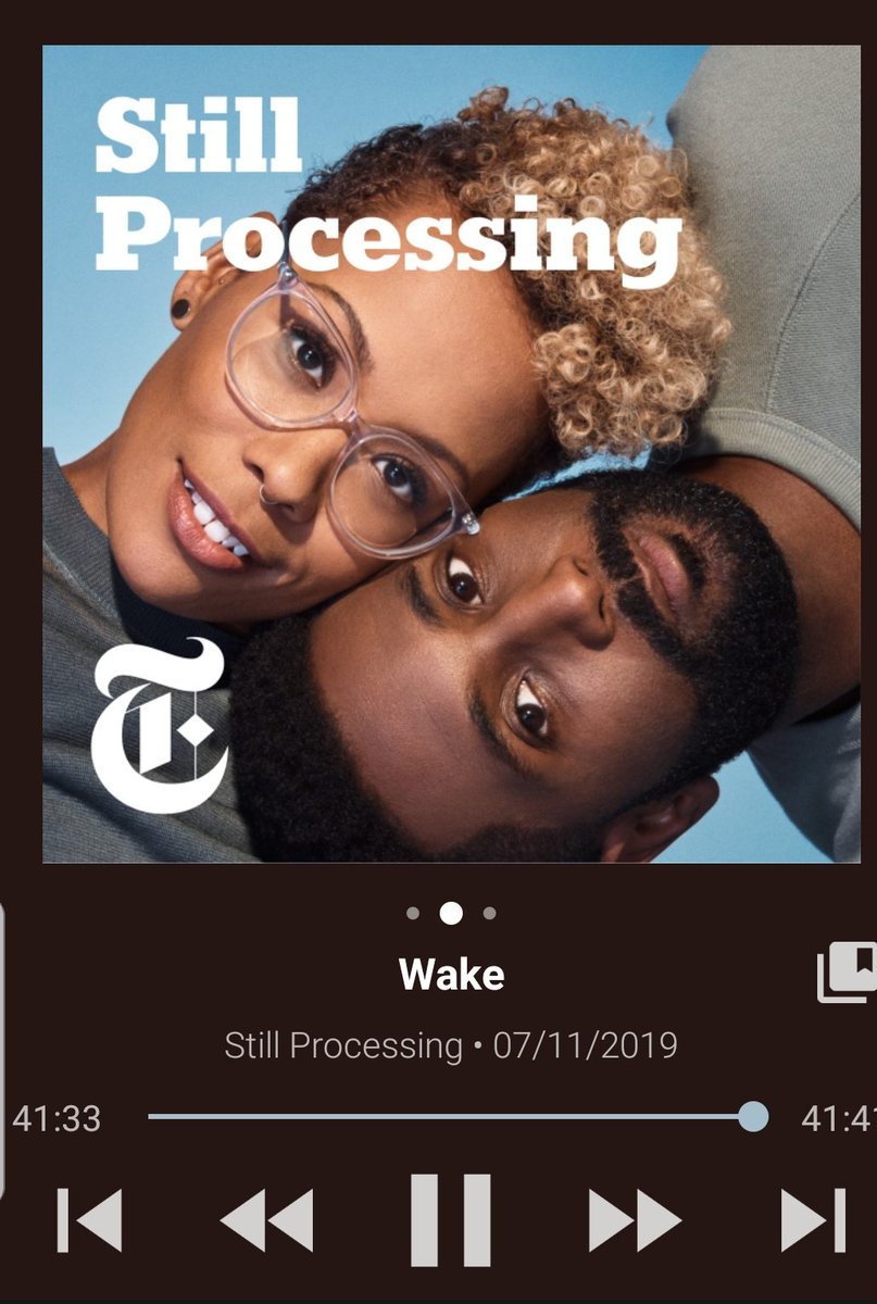 MON podcast préfère en anglais est clairement  #StillProcessing  présenté par  @jennydeluxe Et  @Wesley_Morris 2 écrivains du NYTimes. ils décryptent tout ce qui est culturel et C génial!le dernier épisode est sur  #ParasiteMovie et  #WatchmenHBO tt en parlant de leur expérience