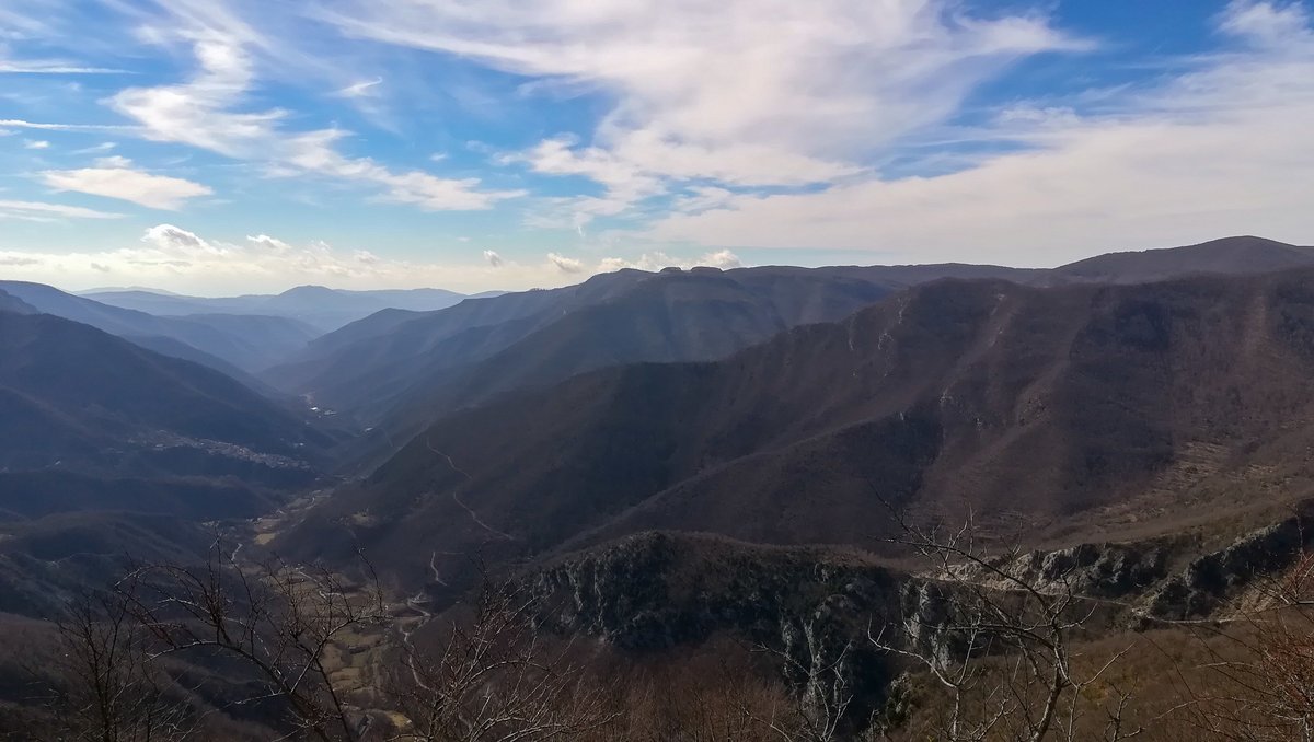 NAvventuraRoma's tweet photo. We love Appennino❤️❤️❤️
#naturaavventura #natura #avventura #escursioni #escursionismo #hike #trekking #passeggiateinmontagna #montagne #mountains #panorama #wildlife #selvaggio #simbruini #sstrinita #vallepietra #appennino #loveappennino #monteautore #nature #naturelovers #lazio https://t.co/BziOWovidw