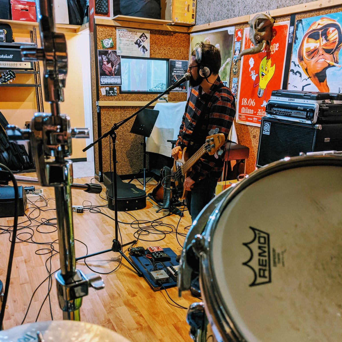 specchiopalla's tweet photo. Still, recordings
#specchiopalla #mirrorball #originalmusic #recording #mirrorballstf https://t.co/EGUdbdkyZ6