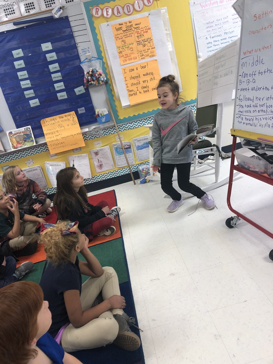 mpfg2007's tweet photo. We showed so much respect as our classmate got to read her favorite book ❤️ #NorwoodVikings #wevaluefamily #peerrespect https://t.co/yt85veXfQp