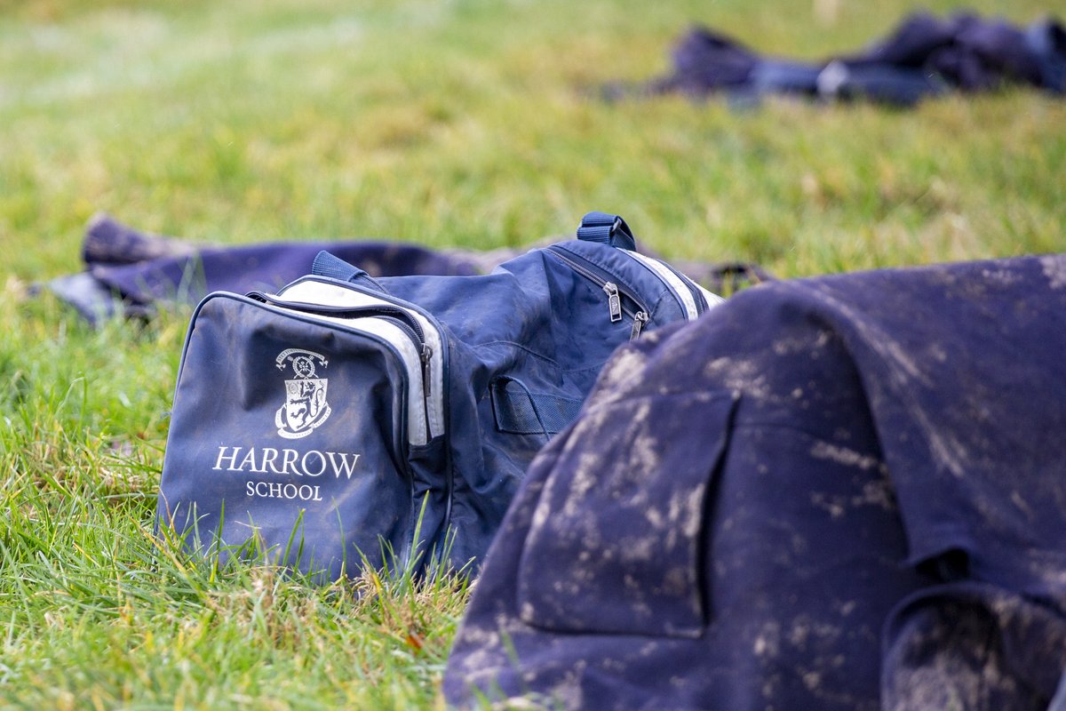 OldHarrovians's tweet image. Calling all OH footer players - we are looking for team members to play against the boys this Saturday 29 February at 2pm. Please get in touch with Master-in-Charge of Harrow Football, Chris Mann at cdlm@harrowschool.org.uk if you can help. 

#harrowfootball #ohconnect