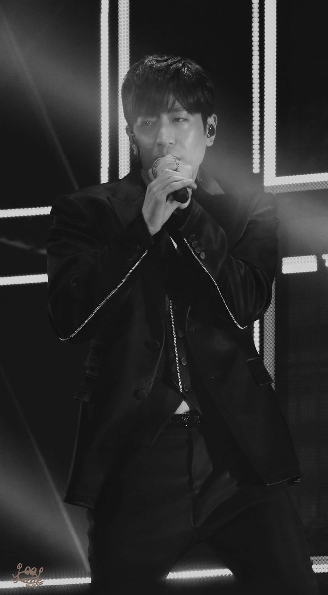 munarchive's tweet image. #신화 #에릭