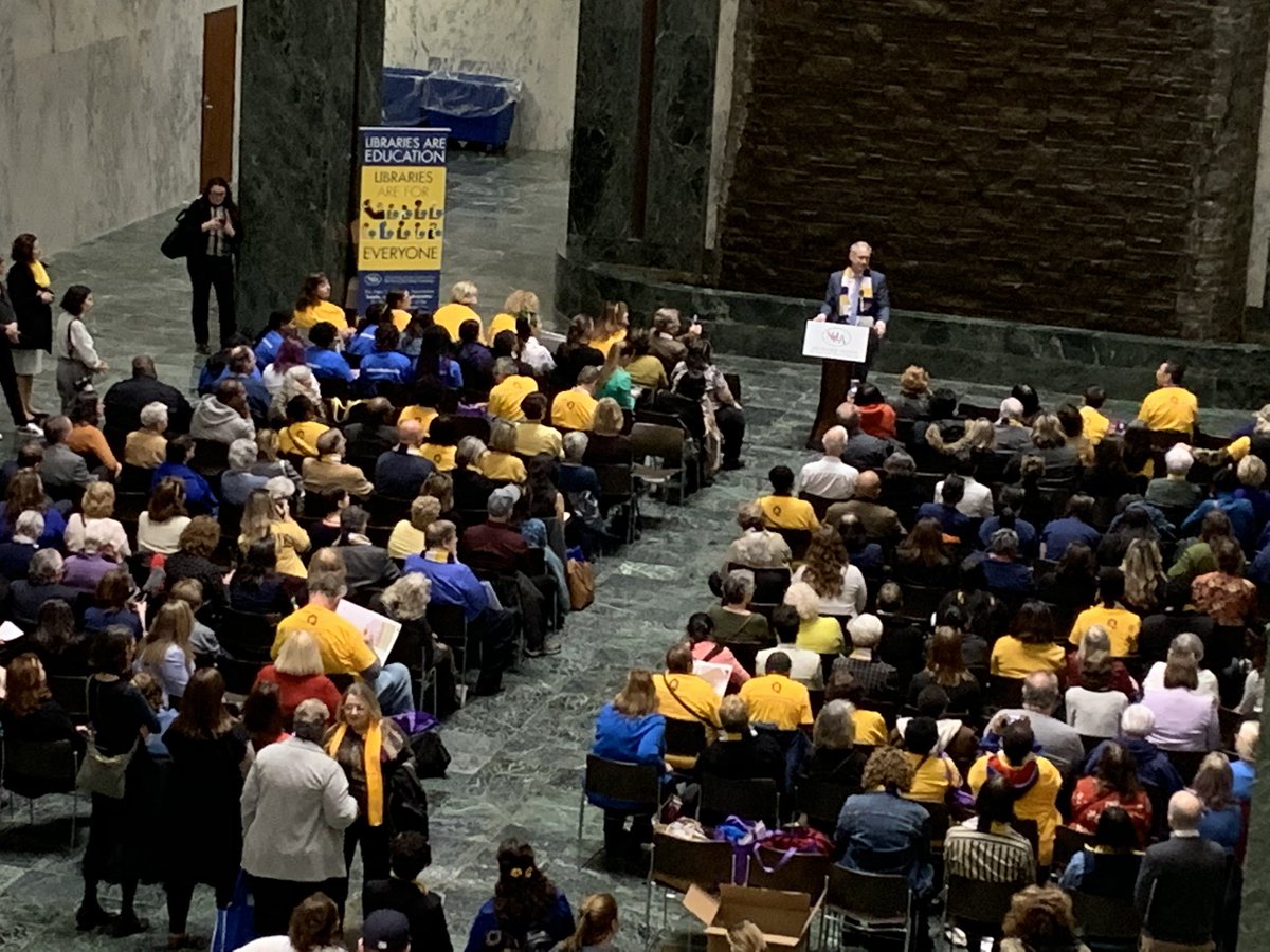 OutreachSachPub's tweet image. Libraries from all over NYS have gathered in Albany to speak about Library funding. We Love Libraries.@sachemlibrary @SachemSchools @NYLA_1890 #ny4bl #libraryfunding