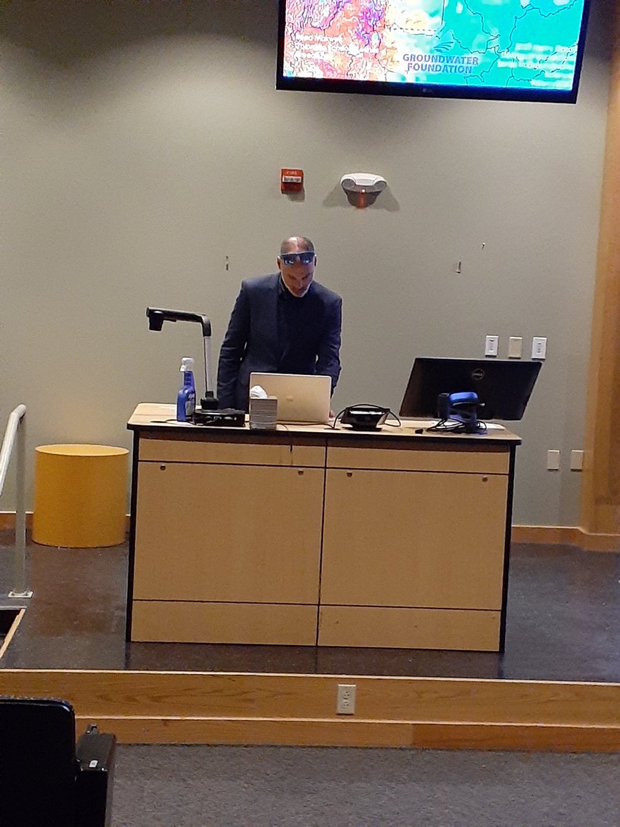 Dr. Reed Maxwell all set for the Henry Darcy Lecture, 2020 #darcy2020 #unmgrandchallenges <a href="/unmnewsroom/">UNM Newsroom</a>