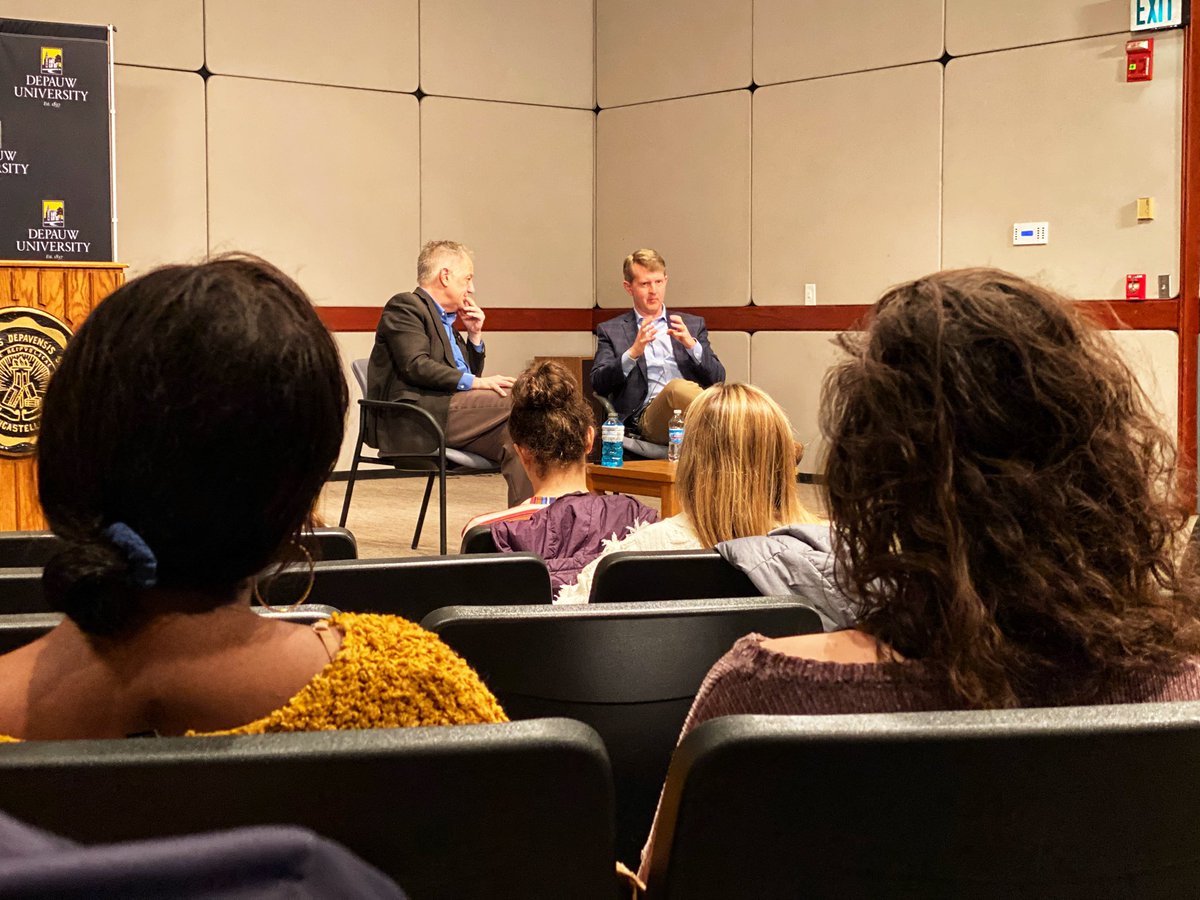 DePauwU's tweet photo. “You never know when a fact is going to pay off. Sometimes it’s on a game show set. But more often it’s in a job interview or on a first date.”
@KenJennings shares practical advice with DePauw students ahead of tonight’s #UbbenLecture. https://t.co/XWPrpaTvjL