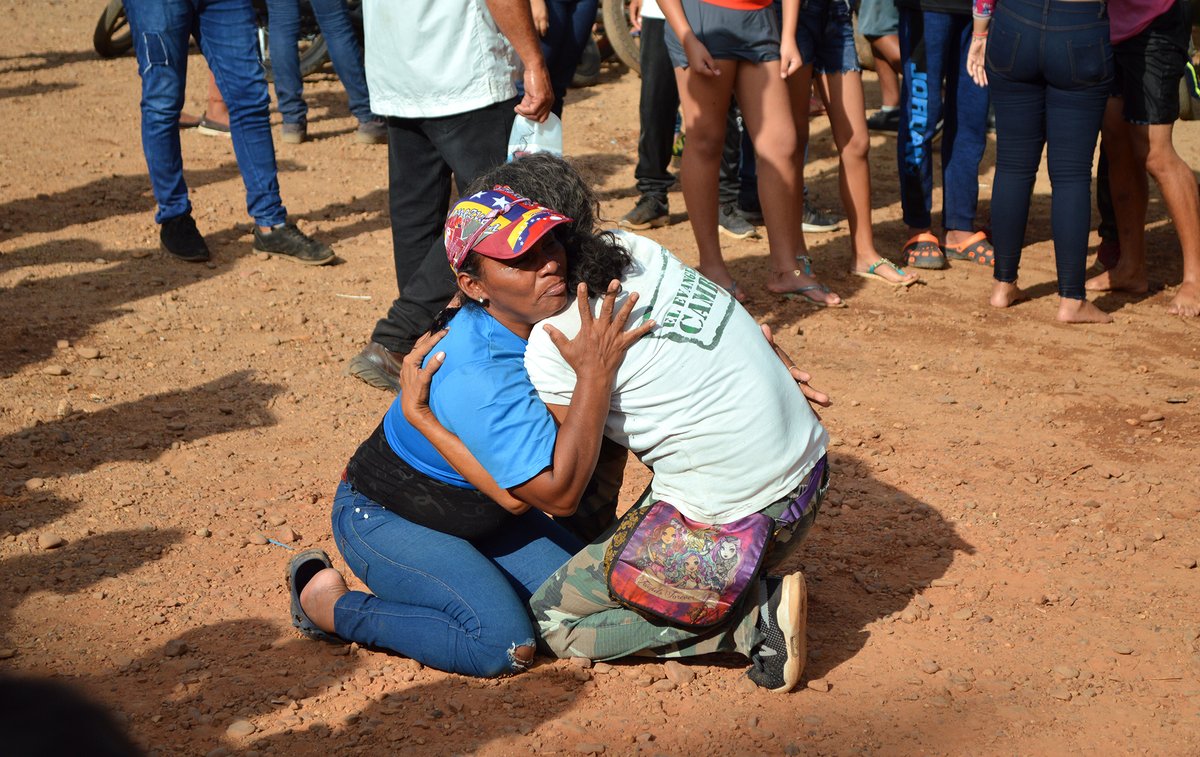 EECGuarico's tweet photo. Nuestro trabajo se fundamenta en impartir valores cristianos, capaces de transformar todo a nuestro alrededor. Para nosotros, es una dicha tener la oportunidad de hablar de Jesús. 

#CarnavalesConEEC #Guarico https://t.co/3CDnlkcD7Y