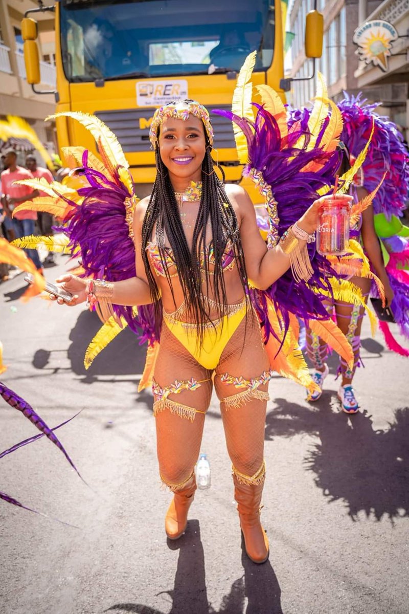 HeyNakala's tweet photo. CARNIVAL IS WOMAN!!!
#MASDOMNIK2020 #PLAYDERIDDIMPLAYMAS #DOMINICA https://t.co/3Ueq8l8mfT