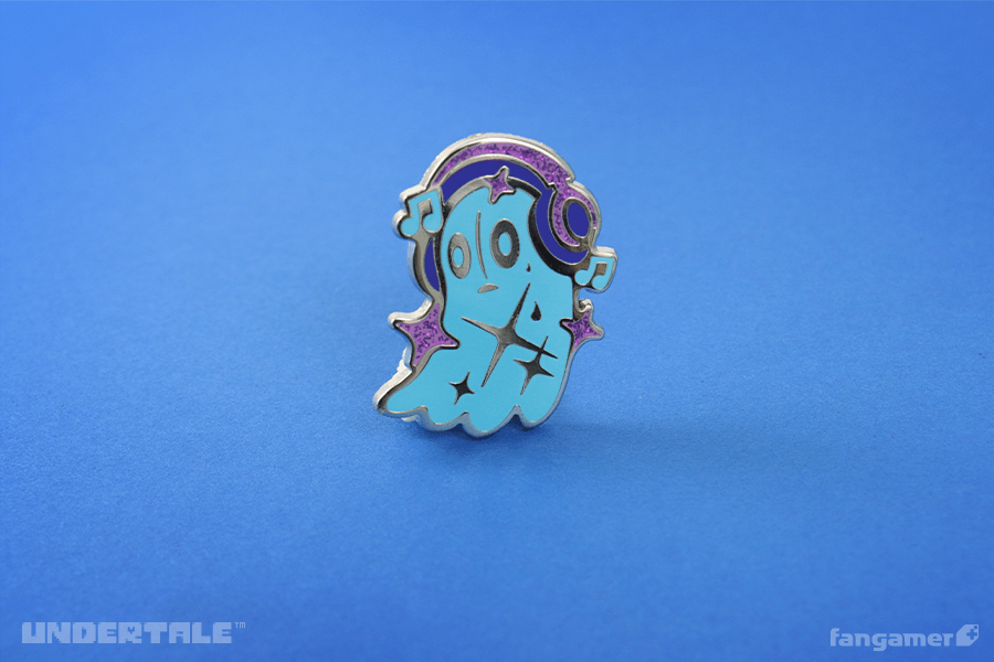Fangamer's tweet photo. One of our most popular shirts ever is now a hard-enamel pin! Now that the shirts are restocked, you can pick up both versions of Space Junk and save $2. 

Available now: https://t.co/EygmdHPX8f https://t.co/2pdifk5fOQ
