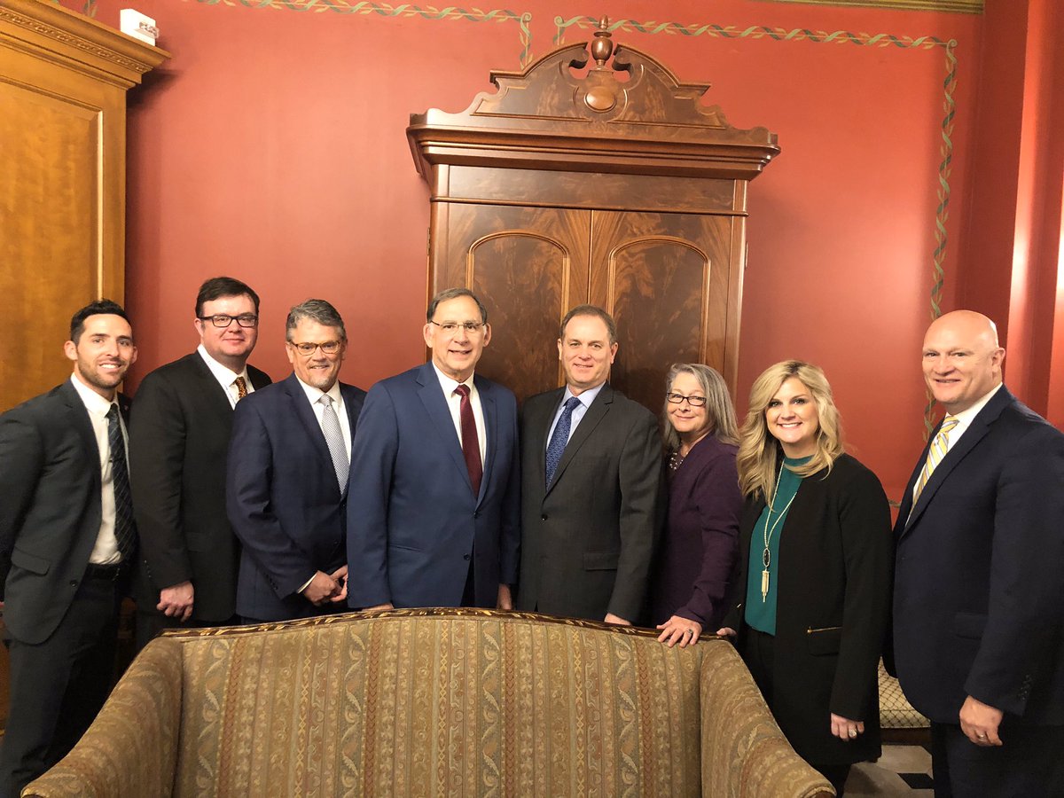 Shawn Oswald tweet media