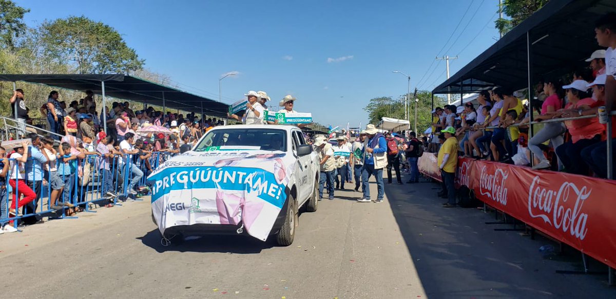 NancyGSS's tweet photo. El trabajo de difusión del #Censo2020mx  en Plaza Carnaval #Yucatán, fue trabajo de un gran equipo.

Muchas gracias compañeros por su disposición y empuje.

Seguimos preparando el mejor censo de todos!

#MartesDeCarnaval

#Pregúúúúúntame https://t.co/BkQkTEHy2y