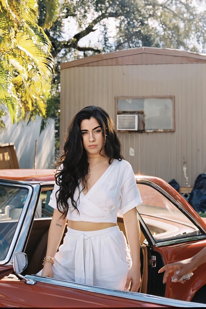 LaurenJauregui's tweet photo. #Nada out nowww go stream that shit here’s some pics I already gave you/you already have https://t.co/qr90NyAUnE