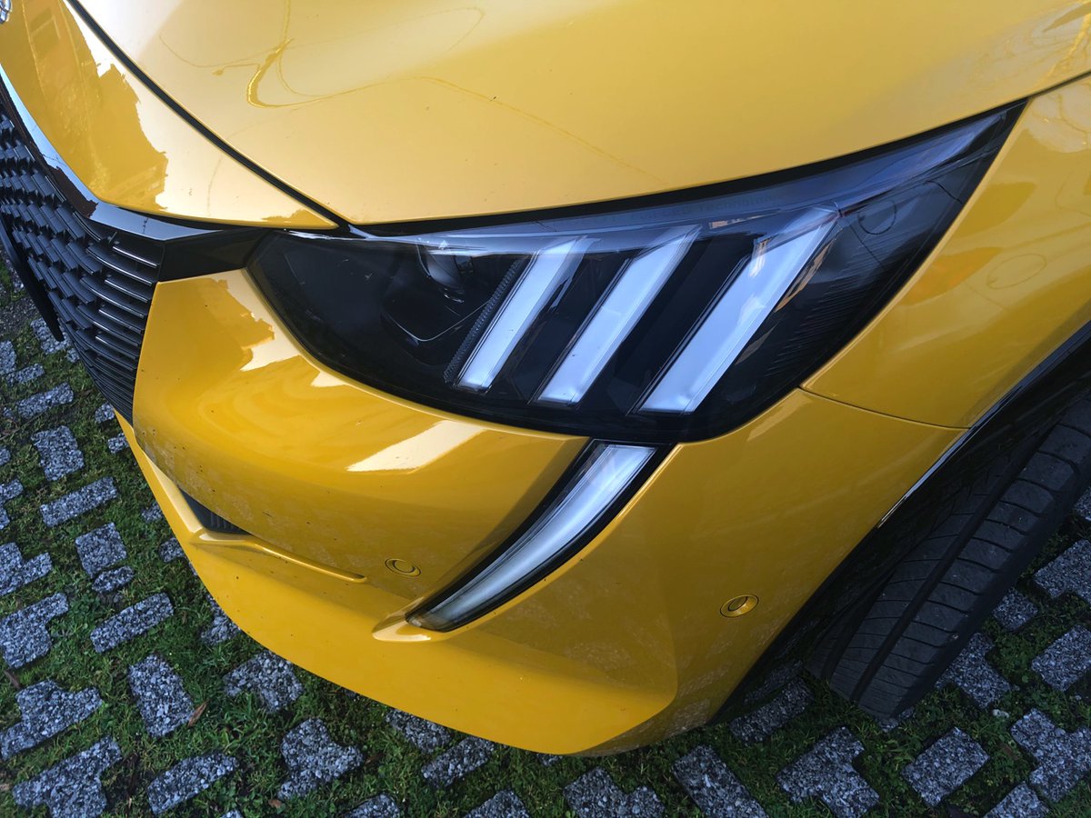 virtualcarit's tweet image. #Peugeot208 compatta dinamica dagli interni unici, la prova su Virtual Caar #vcartestdrive #virtualcarit bit.ly/3afQnWH