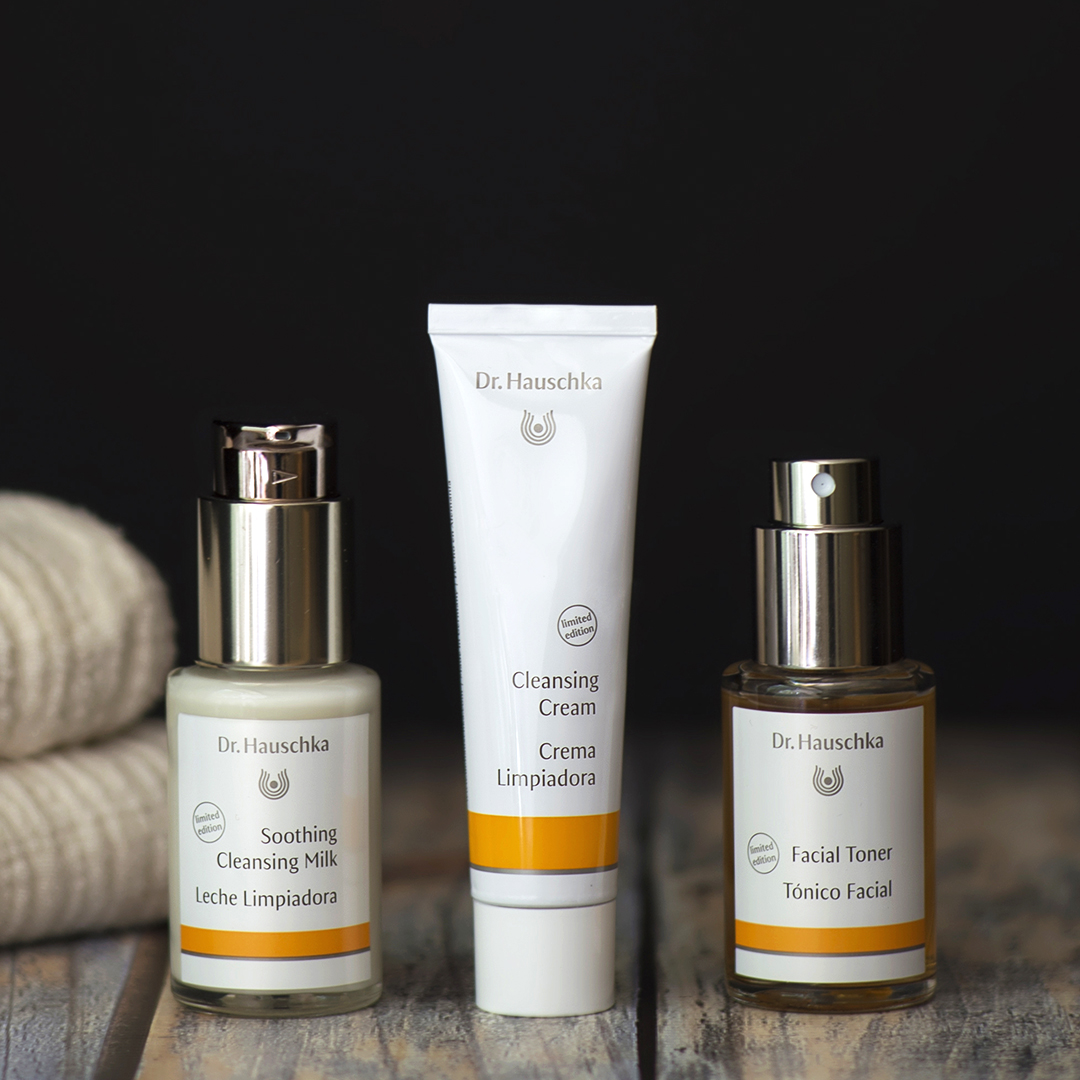 dr hauschka exfoliating cleanser