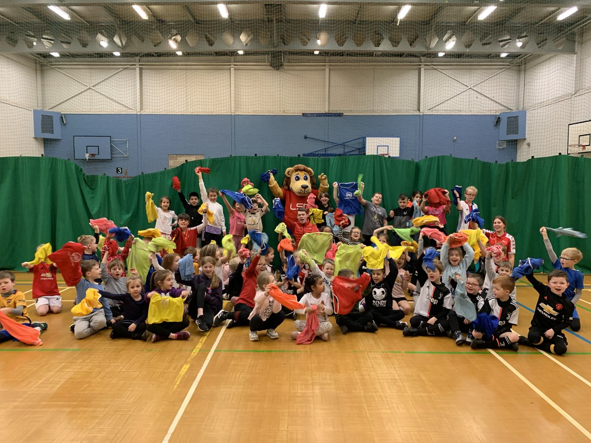we_are_lsc's tweet photo. Well done to everyone who attended our holiday courses last week! 👏  Looks like you enjoyed it as much as we did! 🎺🙌

Venues and time are all on for Easter holidays 👉 https://t.co/o3UZjzjD0e

#holidaycourses #manchester #leeds #crewe #nantwich #havefun https://t.co/tRzWnzSi8S