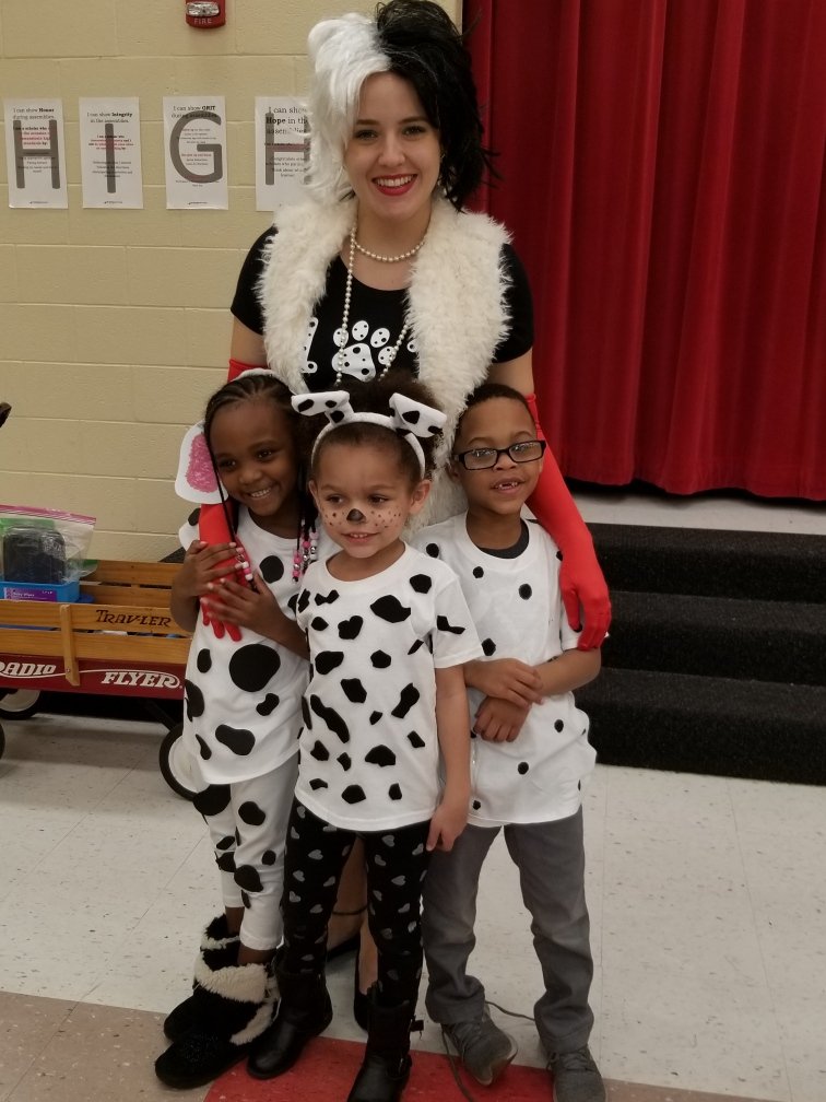 DrMelindaBJohn1's tweet photo. Our Threes and PreK Scholars are celebrating 101 days of school and  101 days smarter @JPRyonES! Check out Cruella and the 101 Dalmatians. #weflyHIGH #101days https://t.co/io9PRx1UdB