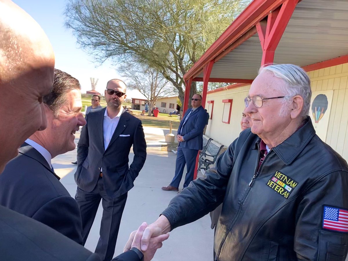 DougDucey's tweet photo. The world’s LARGEST skydiving center is right here in Eloy! Skydive Arizona averages 135K jumps per year &amp; hosted the 2019 World Cup of Skydiving. They’re also a big supporter of our nation’s military. Thank you @SkydiveArizona for the tour. @micahpowell75 @TJShopeforAZ @arodeloy https://t.co/FuA5yDmKbh