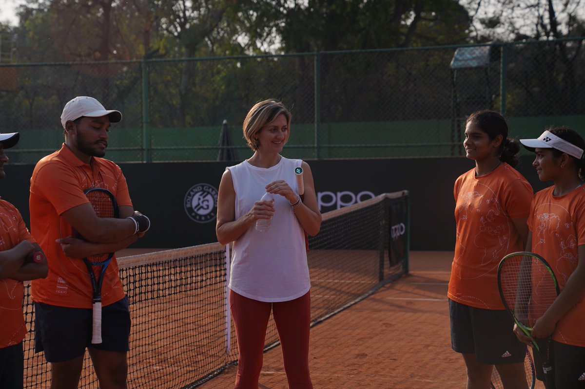 Mary Pierce tweet media