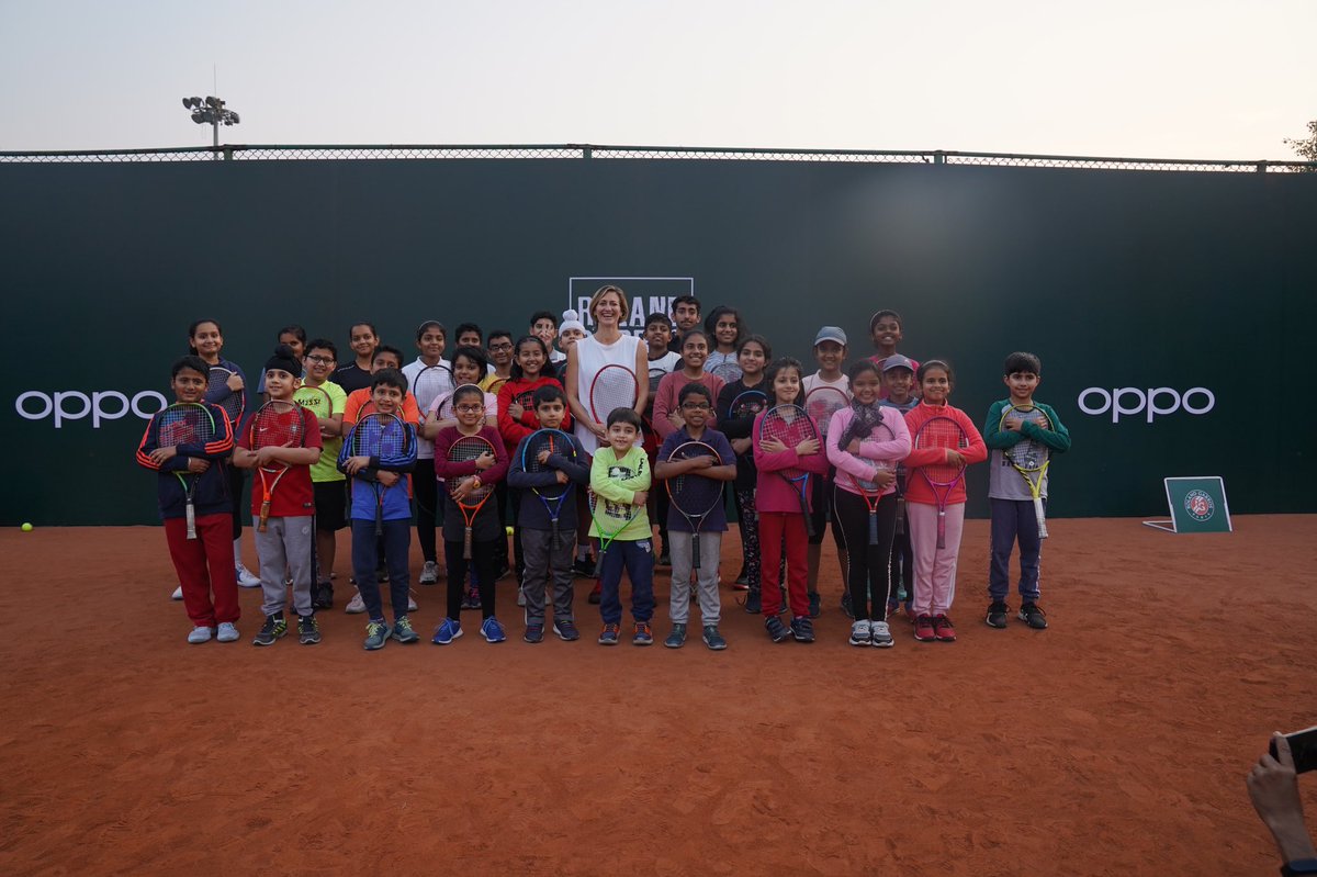 Mary Pierce tweet media