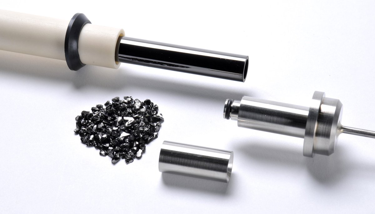 SerconLimited's tweet photo. https://t.co/OOCI6fG3JC is now live! Please visit today to view our full range of EA & IRMS #consumables inc #tincapsules #glassware #reagents #columns #filaments #orings #specialoffers #freebies #serconquality https://t.co/ZRdFm5dTkW