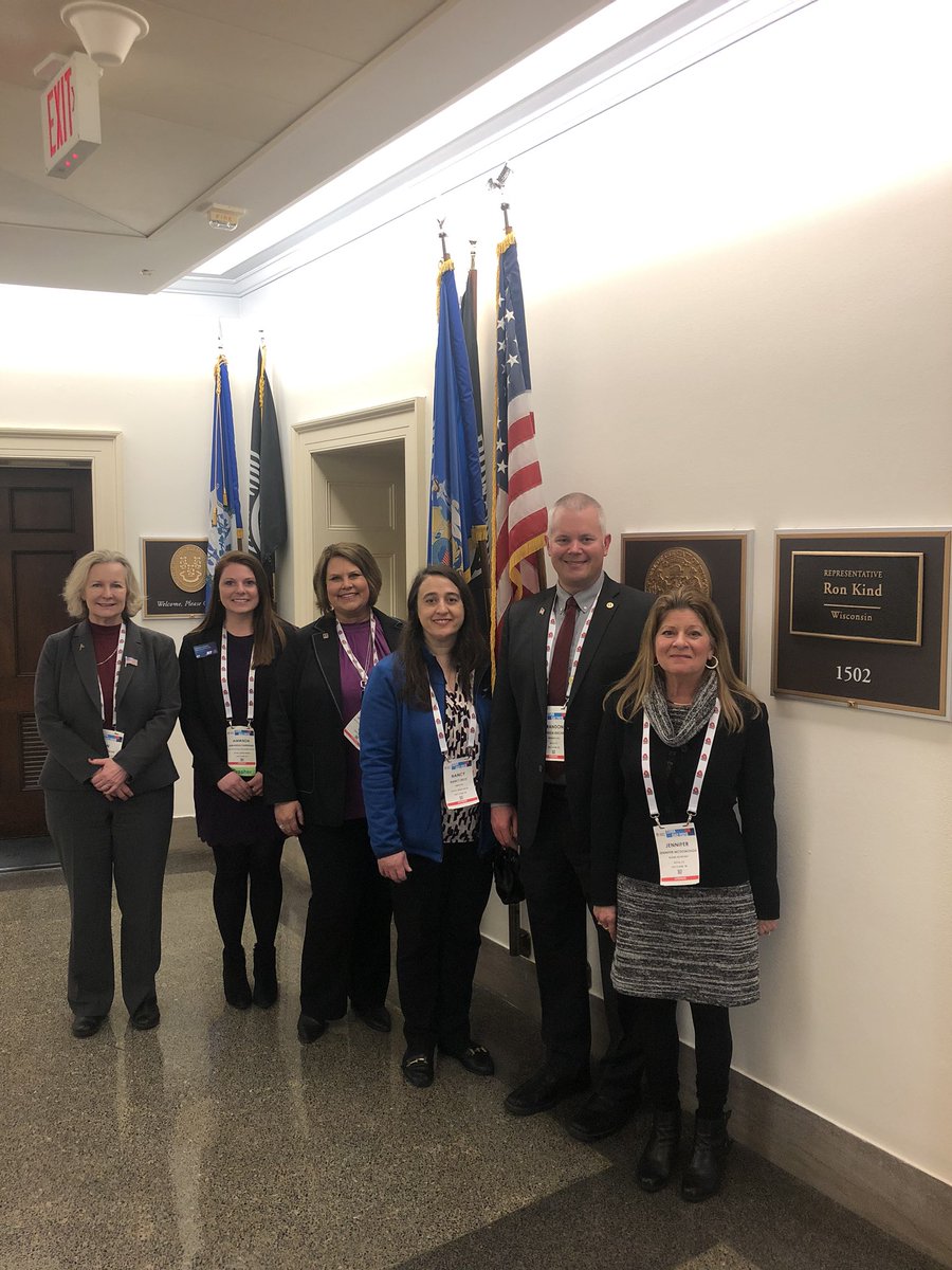 JenMcCU's tweet image. Great to talk about the #CUDifference with Ethan from @RepRonKind office! #CUNAGAC @WICULeague @Royal_CU @CEORoyal_CU @JanJohn57121989 @afarnham_CU