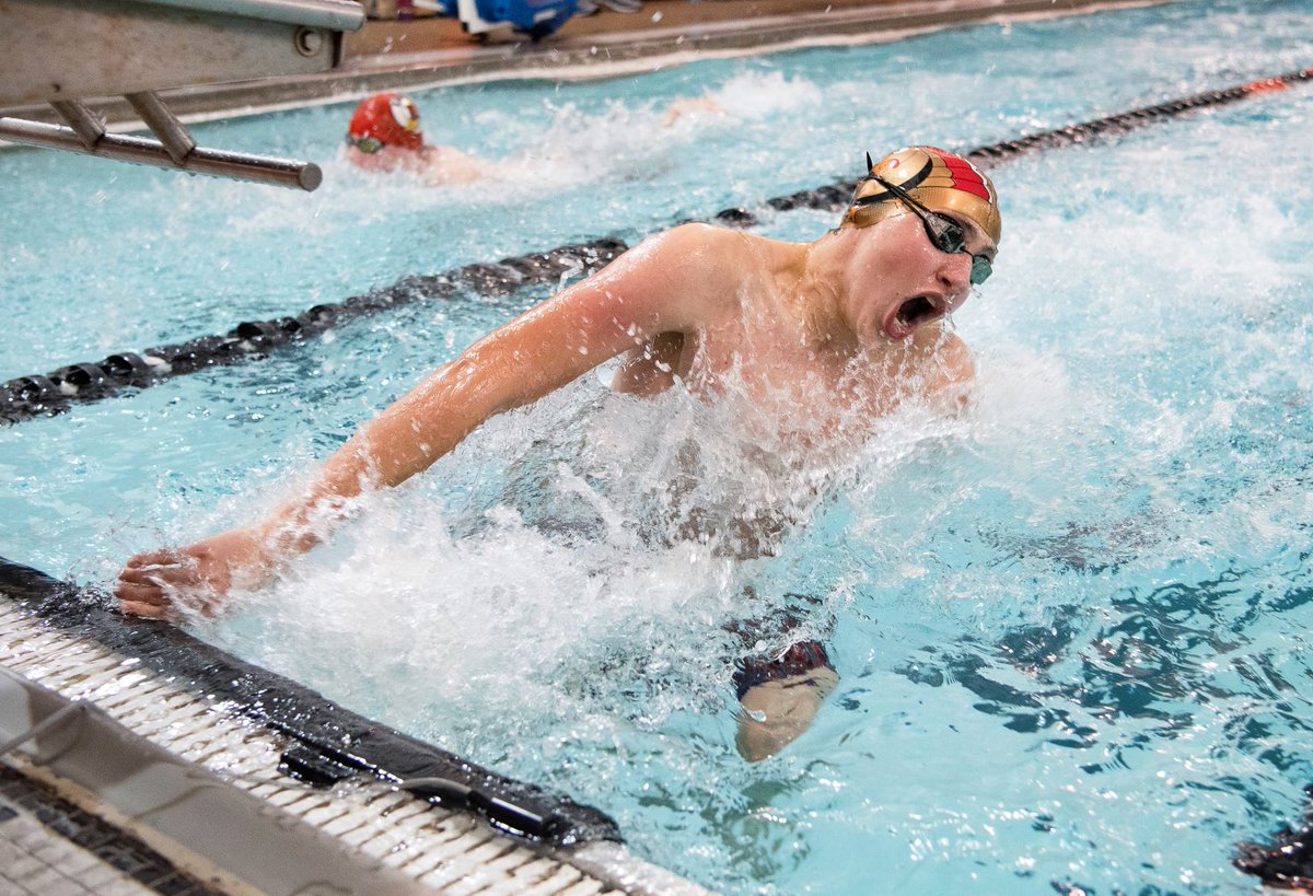 kspaonline's tweet photo. Skylar  Brogan from Shawnee Mission Northwest H.S.: first place in Sports Photography https://t.co/eI8HZIy40H