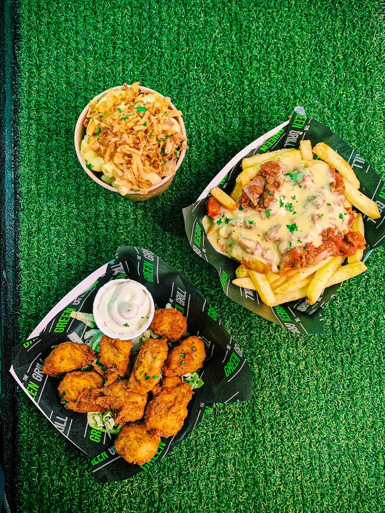 ONE WEEK TODAY 💚 WE'RE BACK WITH OUR #GREENCLUB.

And we need YOU. ☝️

We'll be testing out some of our brand new #Springrecipes 🤤 as well as asking some juicy questions about the brand and how we get 😏 BADDER BUT BETTER.

If you want to join us - slide into our DMs 💌