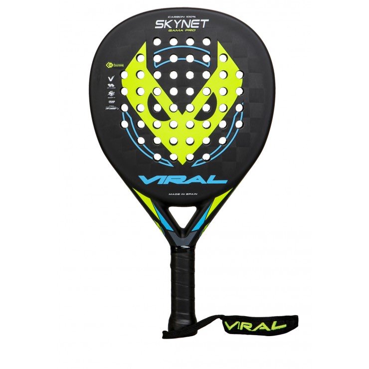 VIRALPADEL's tweet image. Nuestra pala más vendida de este 2020 #SkynetPro 💪 
➡️ Su formato de lágrima nos ofrece un balance alto que favorece la potencia con la que despide la bola mientras que su núcleo vuelve a incorporar una goma EVA para conseguir un tacto blando que facilita un juego más cómodo.