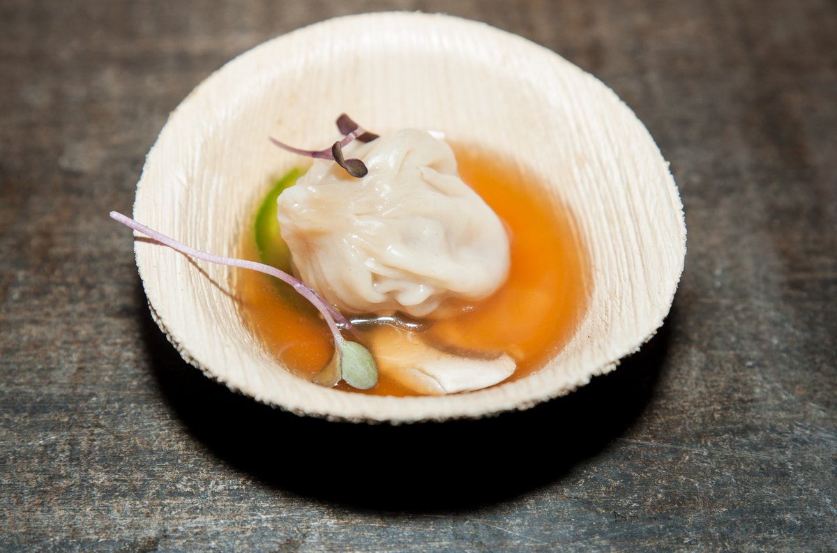 SeattleRefined's tweet image. Just 21 pics from Seattle's Dumpling Fest (drooling yet?) bit.ly/3a2TTU4 @TomDouglasCo @piroshkion3rd @EdenHillSeattle @TheDoughZone @TheDumplingTzar @PeonyKitchen @ShirosSushi