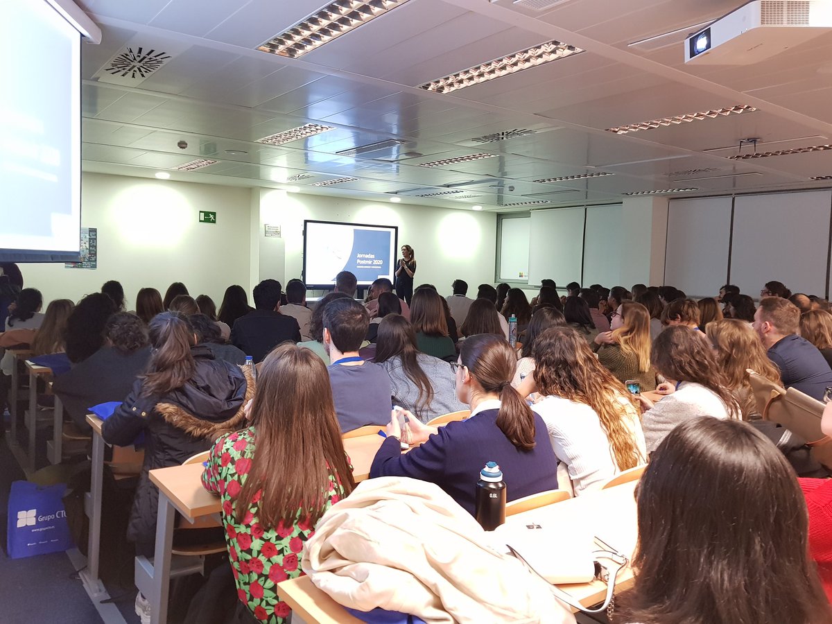 CTOMedicinaES's tweet photo. La especialidad que tiene en cuenta al paciente, su familia y el entorno de su comunidad.  El campo de actuación es enorme, hay que tener conocimiento de todo. Ponencia Medicina familiar y comunitaria 

#JornadasPostMIRCTO https://t.co/2rRMTfjJNJ