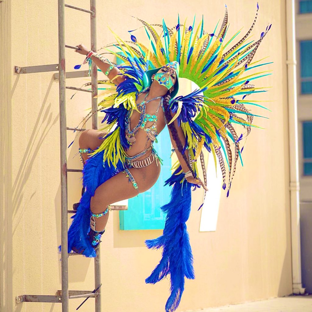 Sleekjamaica's tweet photo. Spider woman! pon #CarnivalTuesday 🇹🇹
#certifiedSLEEK #SLEEEKisCarnival #TrinidadCarnival #TrinidadCarnival2020 https://t.co/Qad5OEaQFN