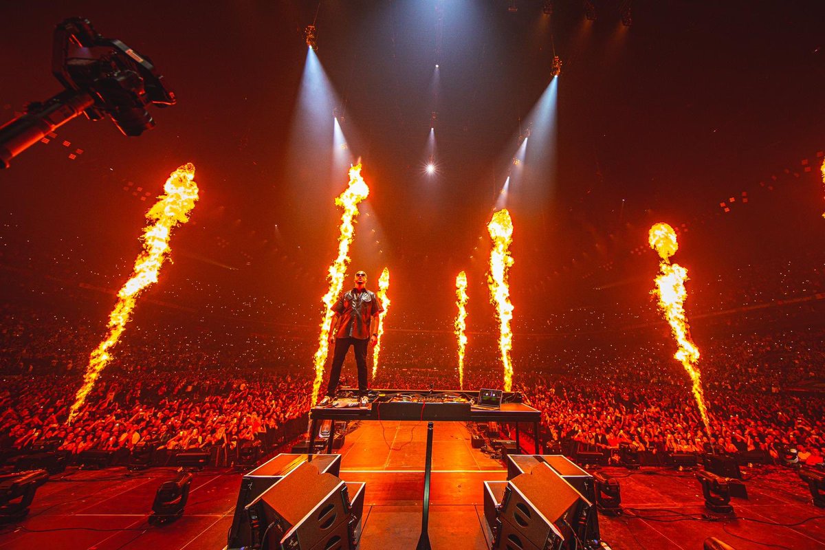 djsnake's tweet image. My energy all of 2020.