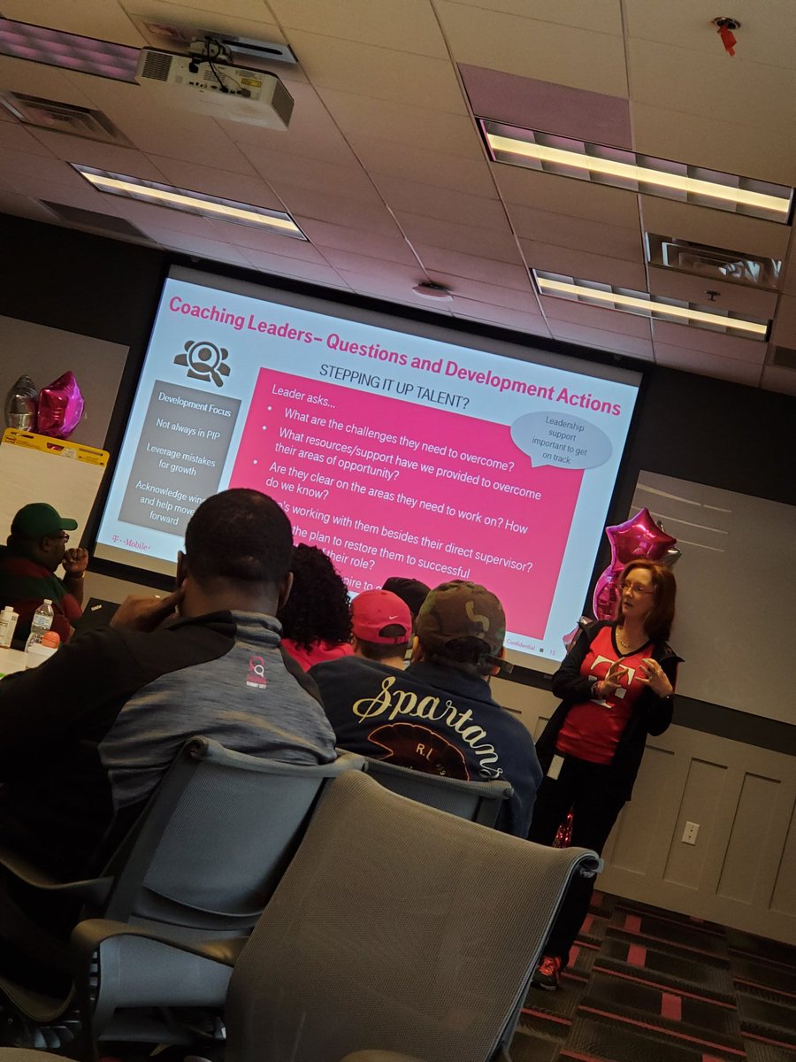 TarashaWright's tweet image. Awesome Talent Sync session today with @sabra_stuermer in Augusta !!! Thanks for providing us with development actions to support our leaders! We appreciate all that you do! #UnleashTheEast #FamousForDevelopment @slwoodCO @RachRo03 @ChiquitaG11