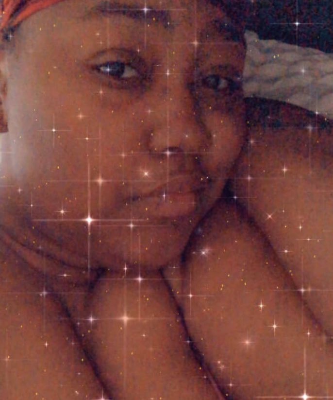 Up_NSmoke's tweet photo. Man why shorty got 2sets of titties https://t.co/8cNe4YggPp