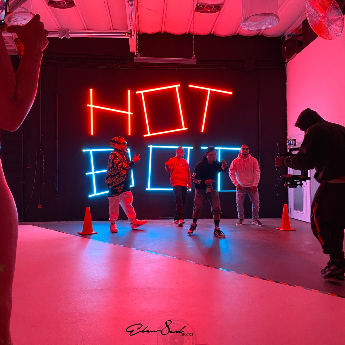 #Bts #Videoshoot Hot Boi Records <a href="/y/">y</a>.t.g.530 @guerovazcal @phatboi_90pho @_adrian.angel killed the space.
Shouts:  @xozoexo @vvs.models and anyone else I’m f
#sacramentostudio #videoshoot #sacramentomedia #creative #latinmusic #recordingstudio #cinematography #cinematographer