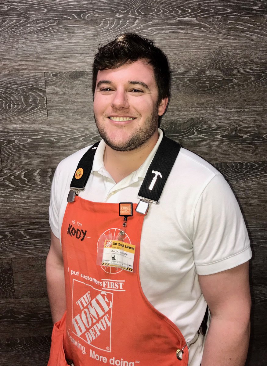 mikecrothers272's tweet photo. I would like to spotlight my new specialty DH, Kody.  He has been a flooring and millwork specialist as well as worked at HDI.  I cant wait to see all the great things he will accomplish.  @MichaelTrebony @rachel_perez87 @SarahFarrellTHD @DougBischoffDSM #Specialty2020 https://t.co/h9yELNtxns