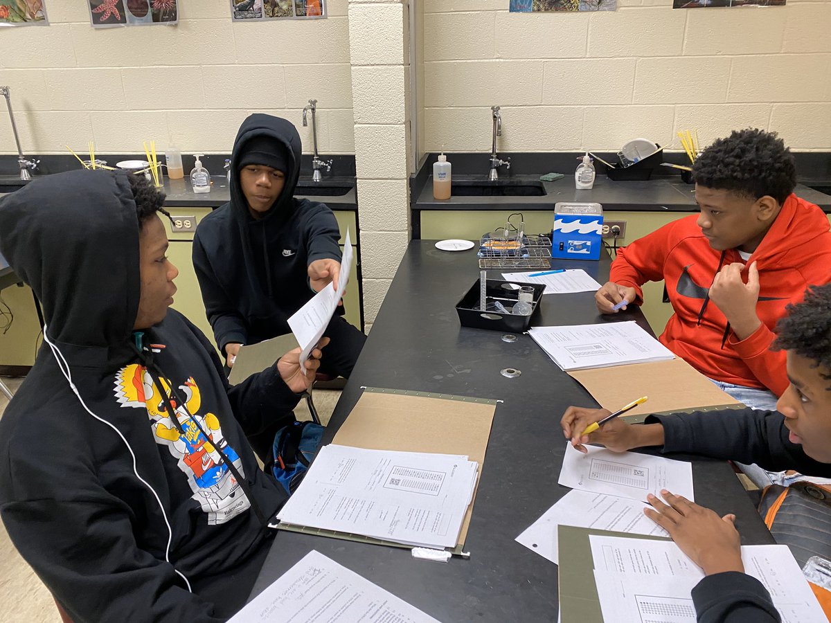 absmith_IHS's tweet photo. Using All Consensus Round Robin Cooperative Learning strategy to go over a test. #ThisIsIrmo #studentengagement https://t.co/0scEUS5aP5