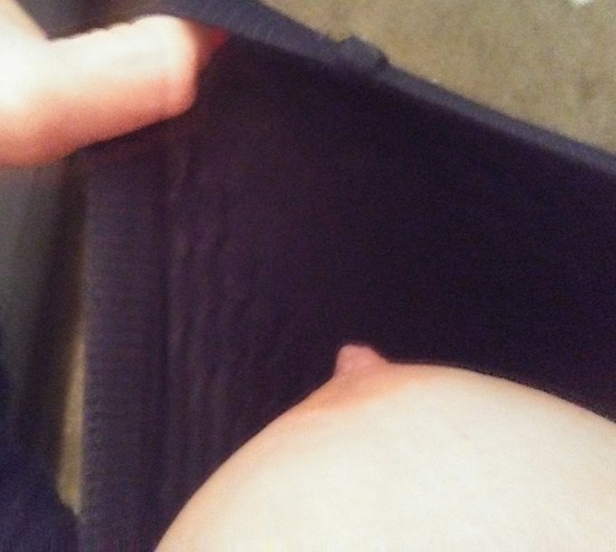 Sensitive nipples stay hard....wanna put in your mouth?? Cum to me. https://t.co/Mt2PQYlerO https://t<a href="/tag/hotmommy"class="tags"><span>#hotmommy</span></a><a href="/tag/athenapink"class="tags"><span>#athenapink</span></a>