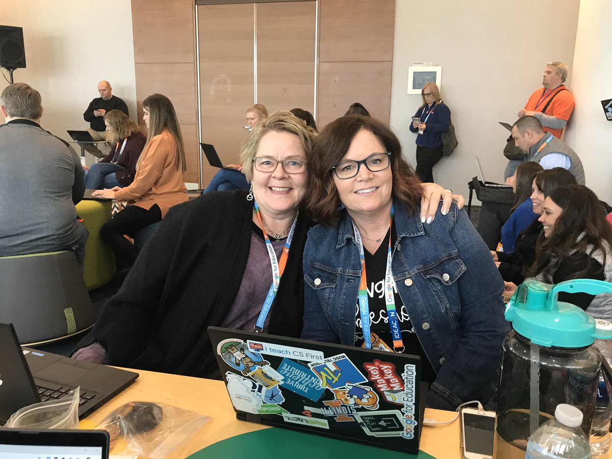 LShevino's tweet photo. #IDEAcon #IDEAcon2020 #202proud Plainfield staff at the IDEA conference - awesome experience!! https://t.co/f1QCJRZ2vK