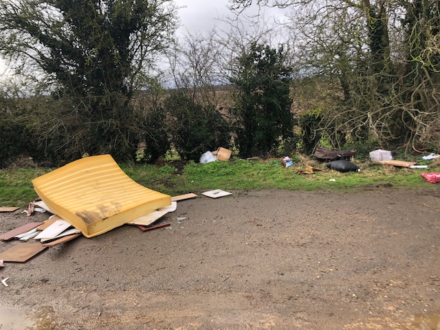 PeterboroughPES's tweet photo. ⚠ Fly-tipping is illegal, please ensure you only allow a licensed carrier to take away your waste or you risk it being fly tipped. Waste dumped at Peterborough Road, Ailsworth.

If you recognise this waste please private message us in confidence. Let’s #SCRAPflytipping https://t.co/nTGcE9p2Du