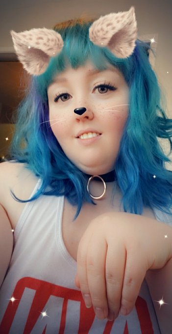I'm camming on @chaturbate tonight at 8 PM EST! Come hang out with me! Your kitten finally got her Lush<a class="tags" href="/tag/chaturbate">@chaturbate</a>