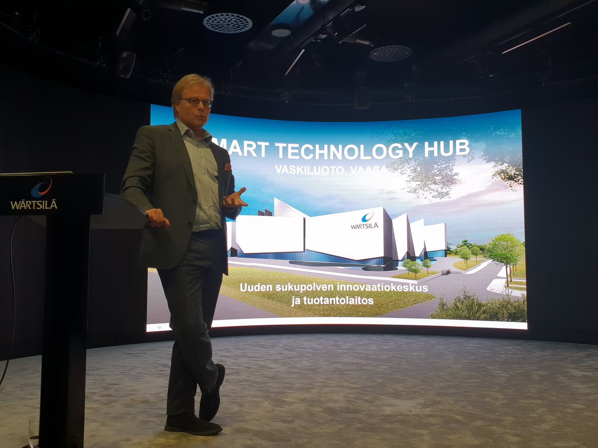 Jocke_Strand's tweet photo. Excellent presentations by @attep &amp; co @wartsilacorp !! Todella hieno iltapäivä Meriakatemian kanssa. Ja tietysti @EnergyVaasa &amp; uusi kelluva laboratorio @wasaline_fi hienosti esillä. https://t.co/86uvVLQHrE