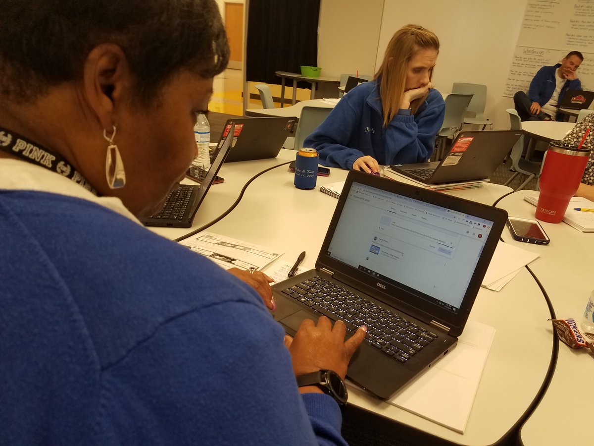ChristieBurnsEd's tweet photo. Freeport Elem First Grade Teachers build formative assessments and practice activities during SPARK & PLC time today #BISDPride #DigitalBISD #FreeportElem https://t.co/RiWs0OQj6P