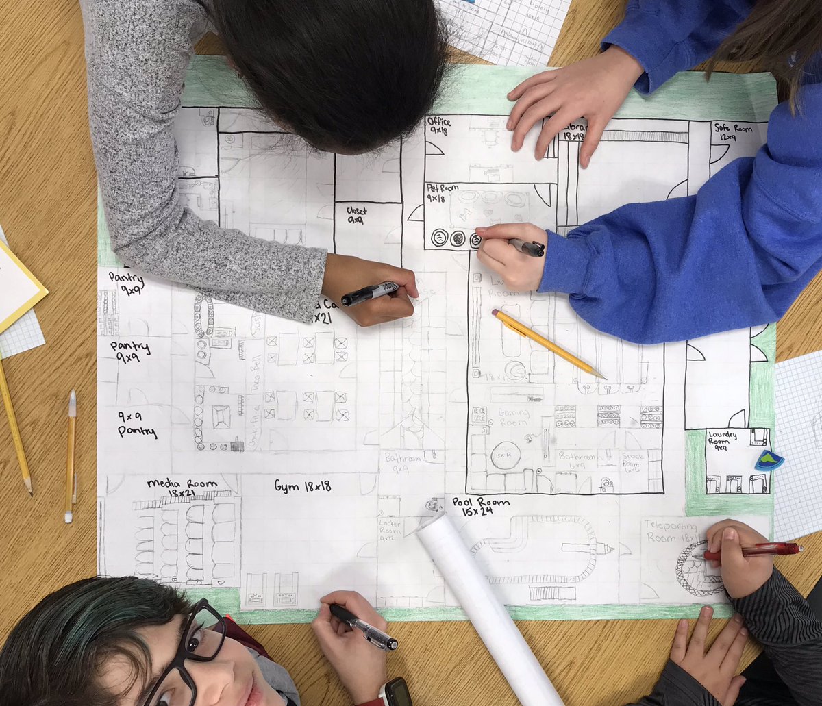 Angelpetrich's tweet photo. Bird’s eye view as students work on their projects.@MsHollyShelton @MorningsideES https://t.co/Sj3TRUtvB8