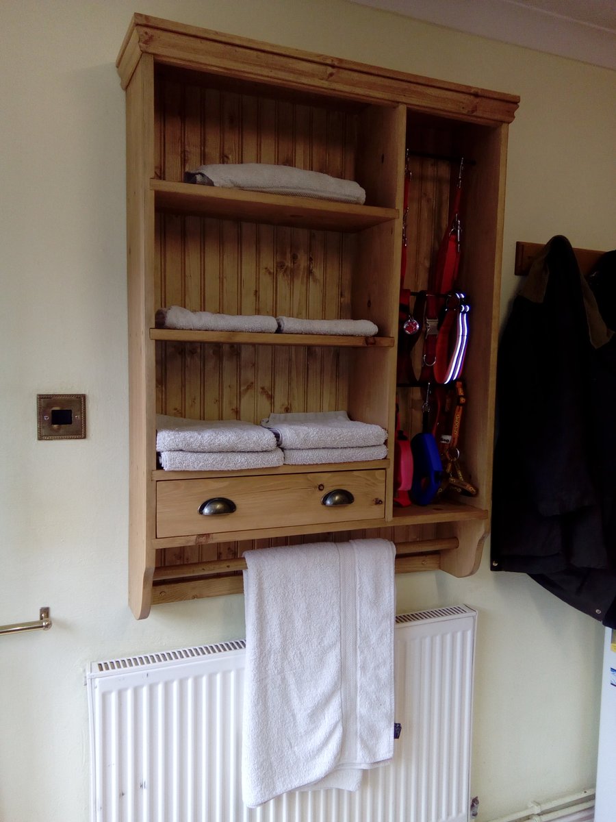 AnythingWoodwks's tweet photo. @ADG_IQ We are a #microbiz creating #bespoke #oneofakind #furniture from #locallysourced #recycled &amp; #reclaimed #solidpine like this #wallhungcabinet made to house everything a #doglover could need. We #refurbish old unwanted unloved items too
#KingOf #Competition #Lincolnshire https://t.co/7sKxWXB6Eh