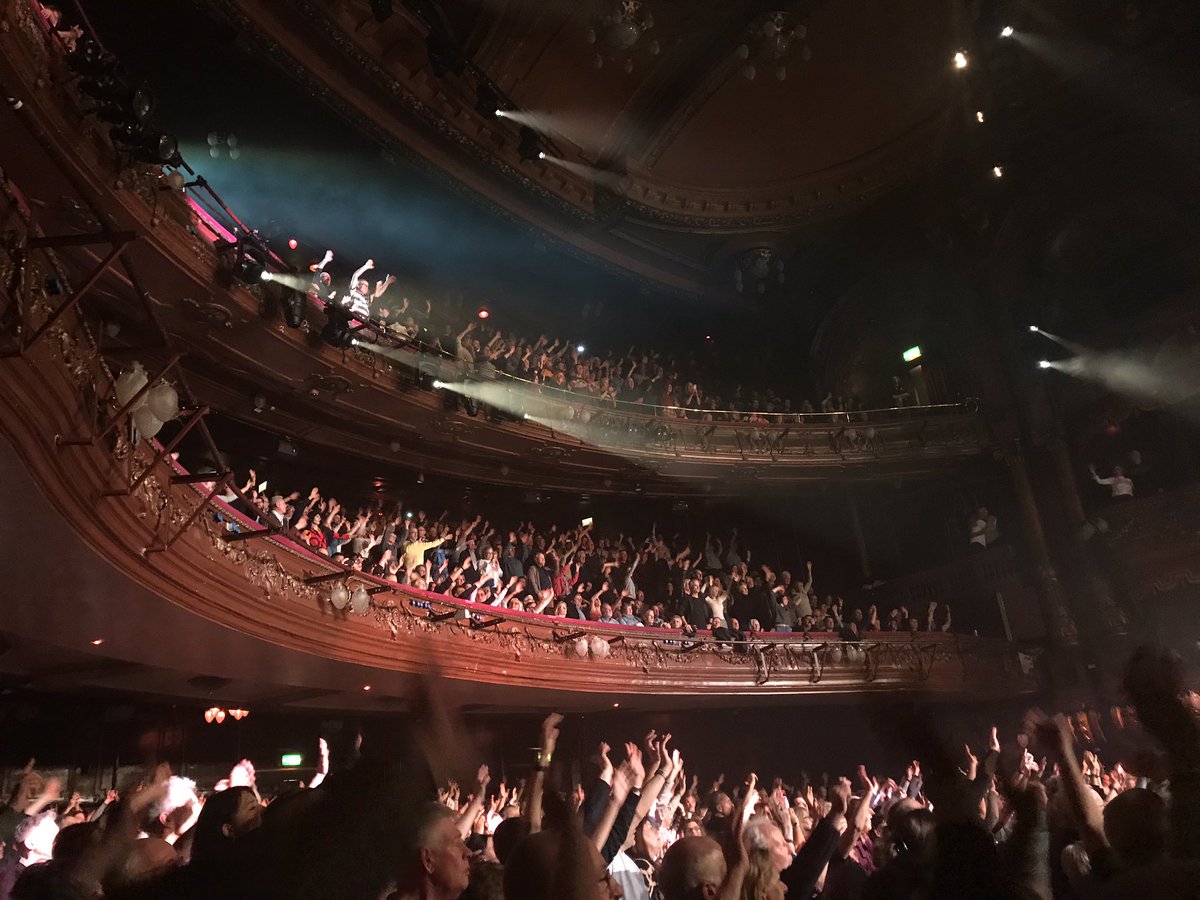 rizhusain's tweet photo. @queenrocksymph Fab night at The Palladium. Ta muchly. https://t.co/pkYo8zbPpT