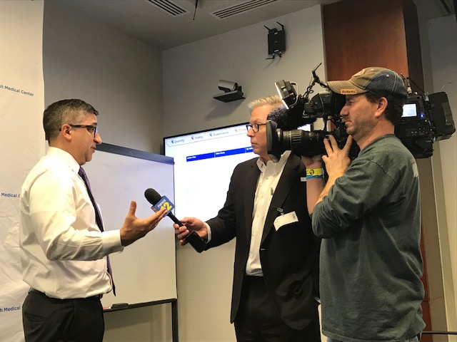 Andrea4PR's tweet photo. @salvpar chair of emergency medicine at LIJ Valley Stream @Northwell_Life speaking to @News12LI about quarantine and #coronavirus. #tellme #story #health #northwell #care #tv #pr #doctor #md https://t.co/i0zhKv9RqO