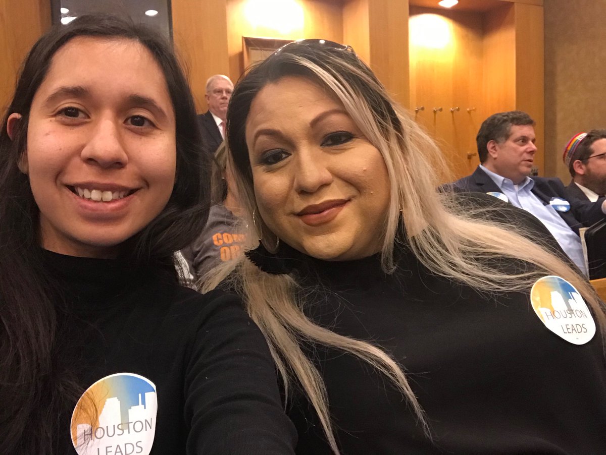houston_leads's tweet photo. Today we are fighting for all of the people facing deportation in Harris County! We are ready to testify and win ✊🏽#Representation4All #RepresentHTX https://t.co/IbGiKUQK19