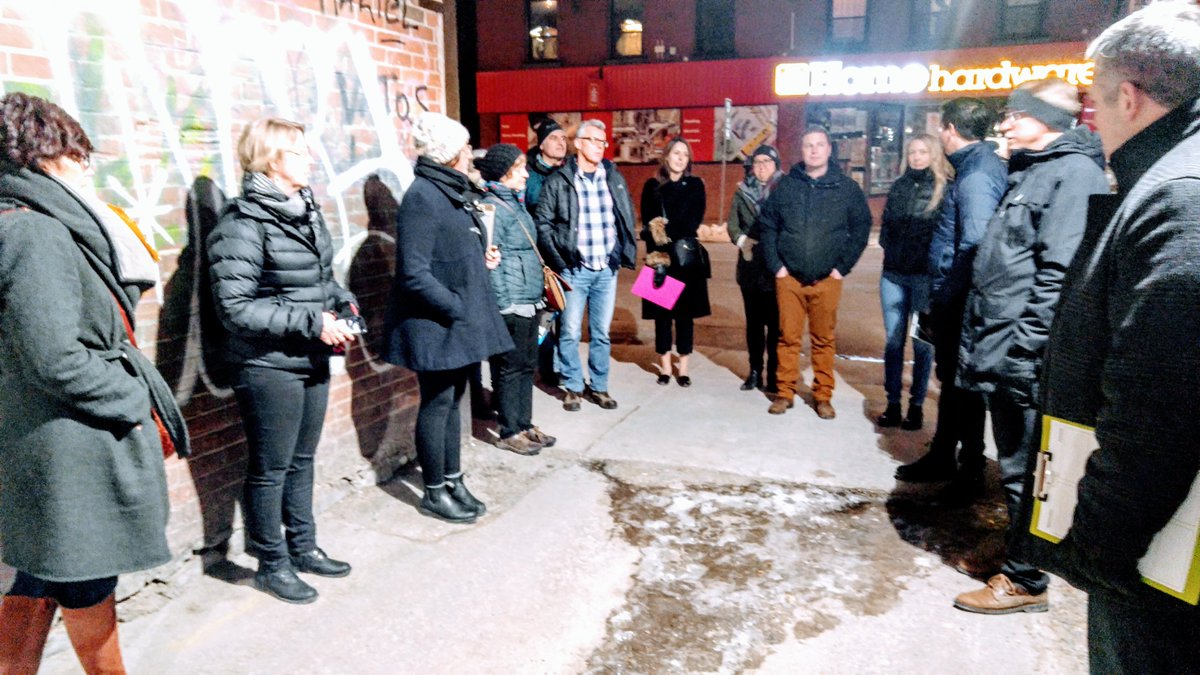 Hunter-to-Simcoe Street Alleyway Revitalization Project — This year, we are working to beautify &amp; revitalize the alleyway.

We hosted a public design session with local residents, businesses &amp; community members and identified opportunities and challenges of the alleyway.